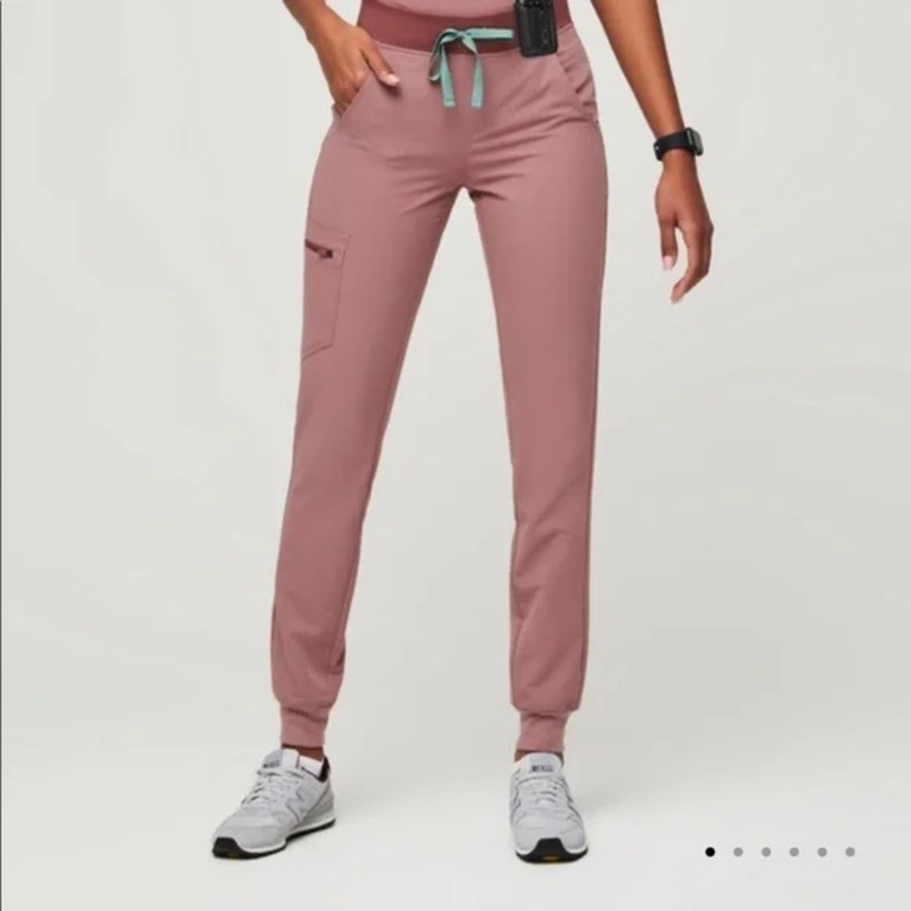 Figs Zamora Jogger Scrub Pants 🪷